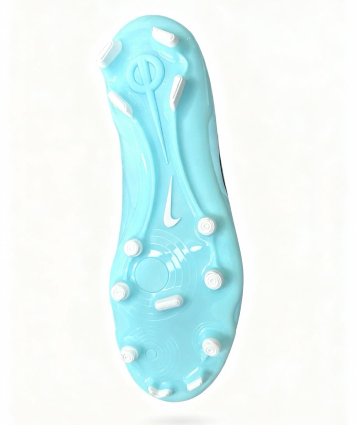 Nike Tiempo Legend 10 Academy FG/MG - Image 4