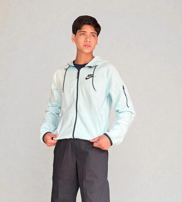 Chamarra Nike tech fleece