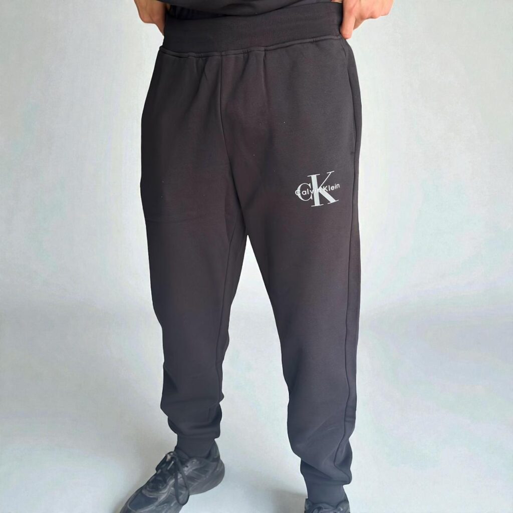 Pants Calvin Klein